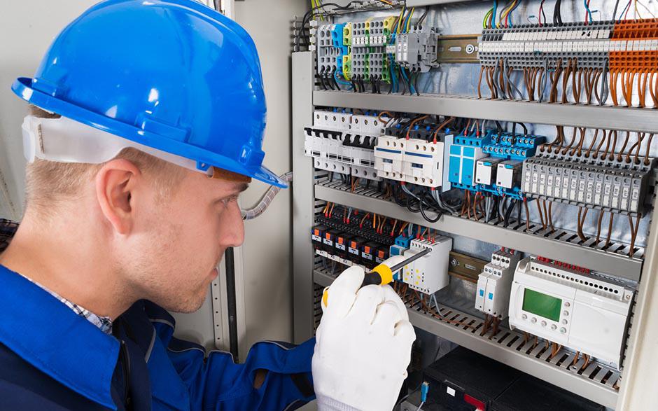 électricien de maintenance Maisons-Alfort